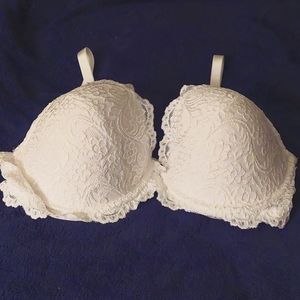 Smart and Sexy Push up Bra Size 38D White NWOT